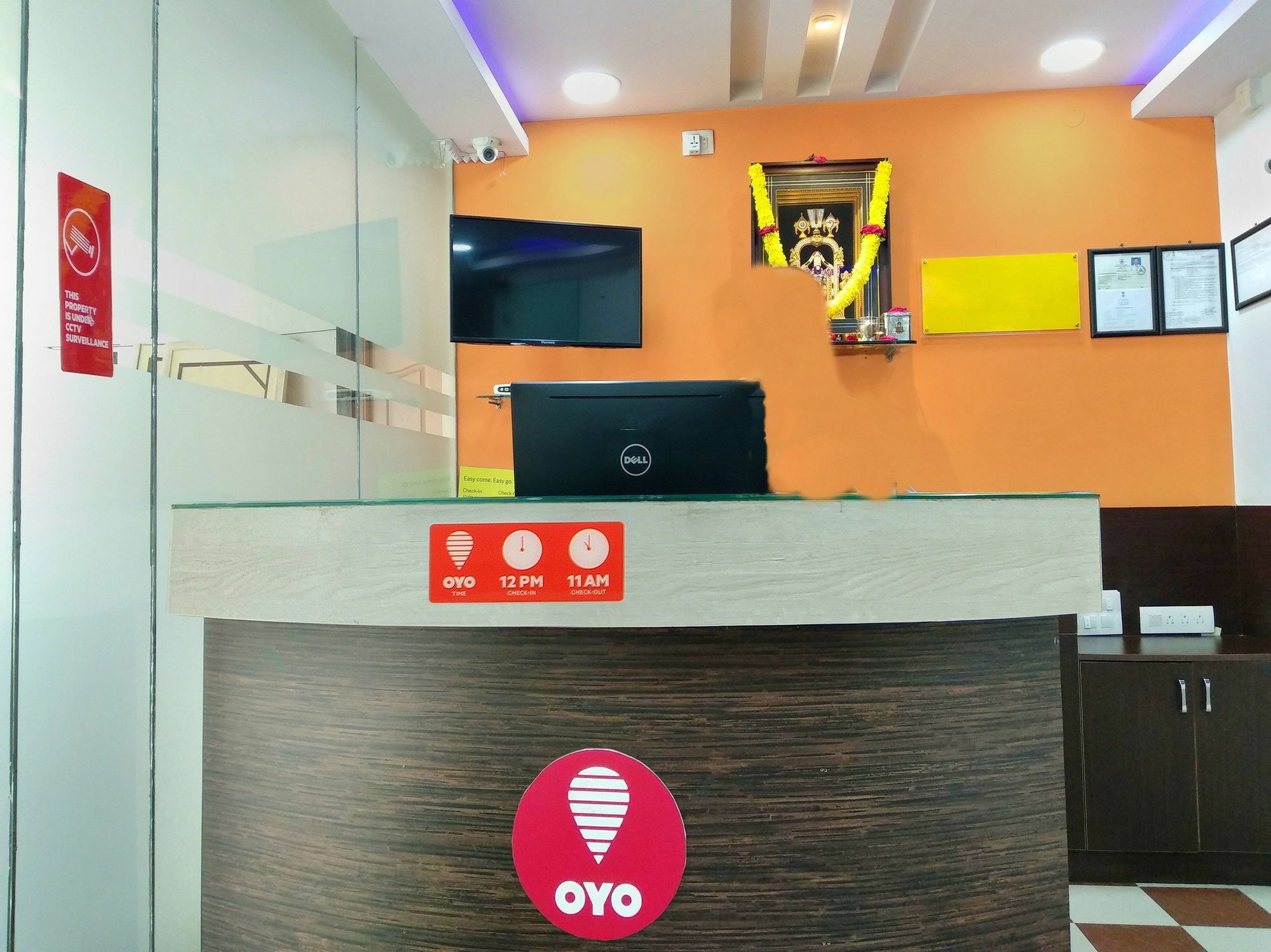 Oyo 10843 Hotel Rmv Savera Bangalore Exteriör bild